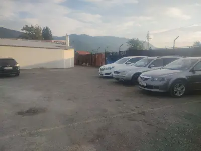АУТО-АМ ЕООД | Автосервиз Кюстендил | Ремонт на автомобили и бусове | Ходова част | Скоростни кутии | Двигатели |