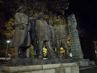 Карлово на длан