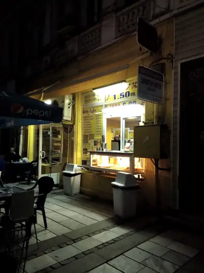 Pizzeria