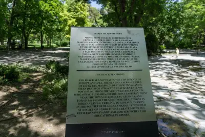 Макет на Черно море