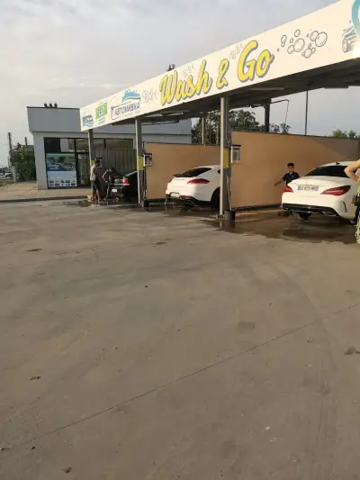 Автомивка Wash and Go