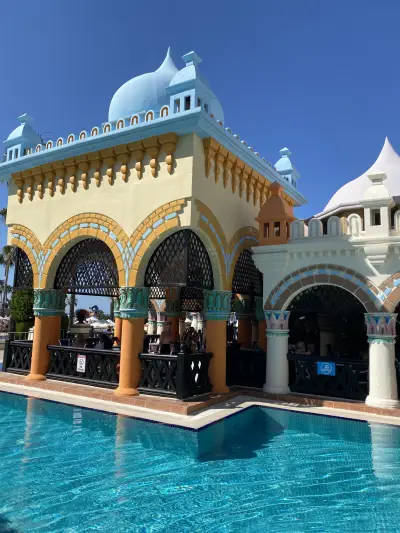 LuxTravel