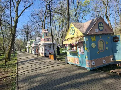 Караджъ Турс