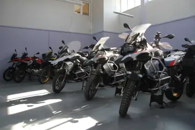 KHL MOTO TRAVEL