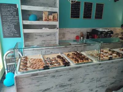 Circles Donut and Bagel Shop