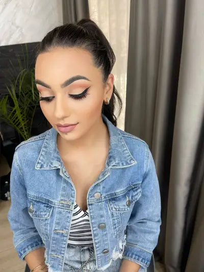 Make.up.by.lilia