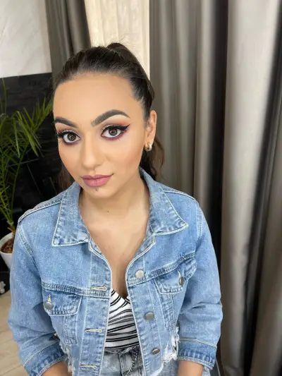 Make.up.by.lilia