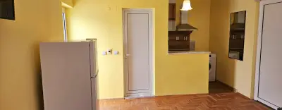 ХЕЛЕНА ХОСТЕЛС