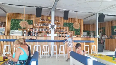 Corona Beach Bar&Dinner