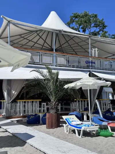 Corona Beach Bar&Dinner