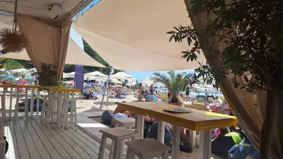 Corona Beach Bar&Dinner