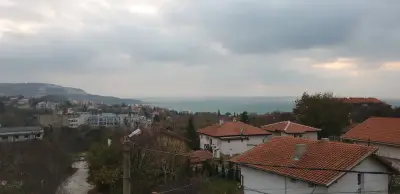 Guest housse spiro near botanik garden