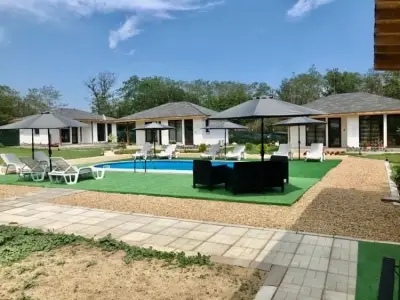 Zahir Houses