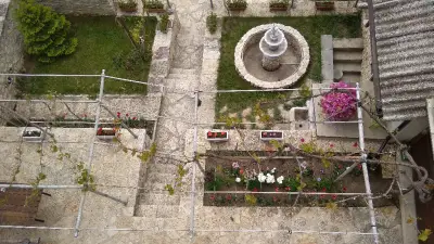 Casa del Elgo 2