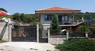 Вила Детелина Балчик