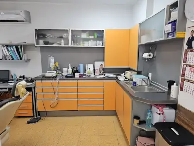 Импланти Варна - Дентал Клуб Караджови