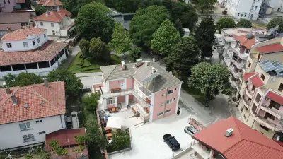 Victoria guest house