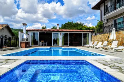 Boutique Villa Gioia del Sole with Salty Heated Pool