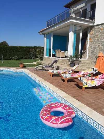 Villa Bellerose