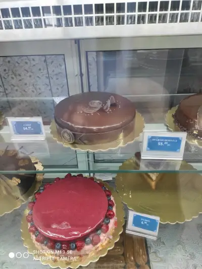 Сладкарница Малина