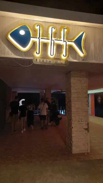 Beach Club 365