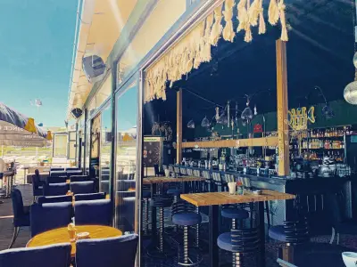 Beach Club 365