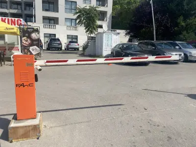 Плажен паркинг Двореца / Beach Parking Dvoretsa