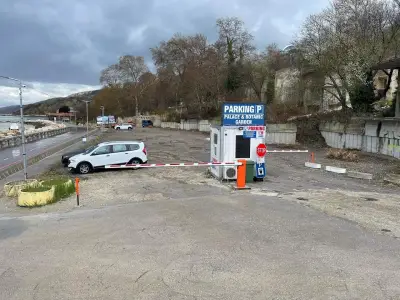 Плажен паркинг Двореца / Beach Parking Dvoretsa