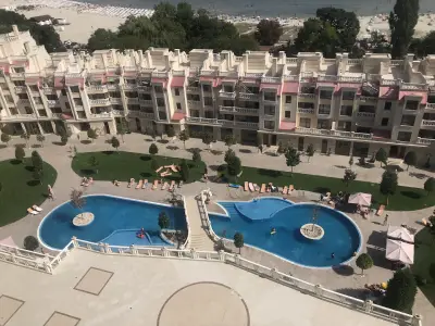 Varna South Bay - Monk Apartment