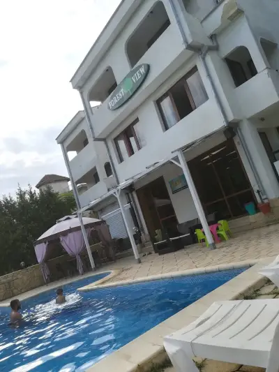 Forest View Inn