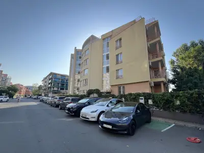Станция за зареждане Fines