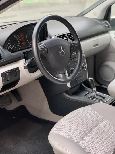 RENT A CAR