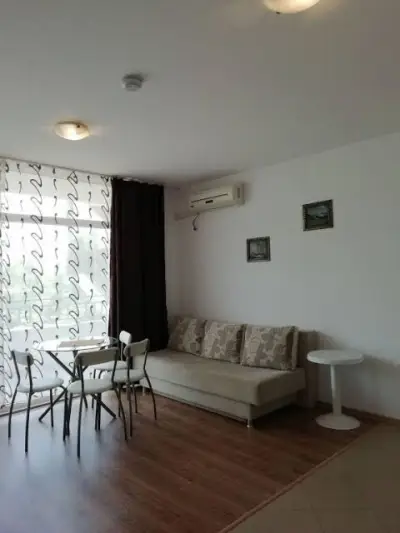 Kamelia Garden Apartment