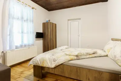 Таневата къща