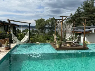 Dakota Forest Retreat