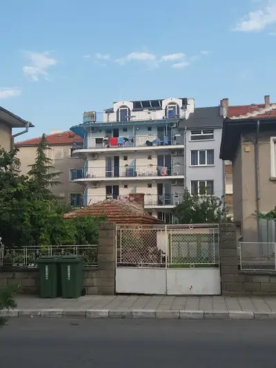 Семеен хотел Елвира