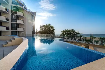 Hotel Zenith