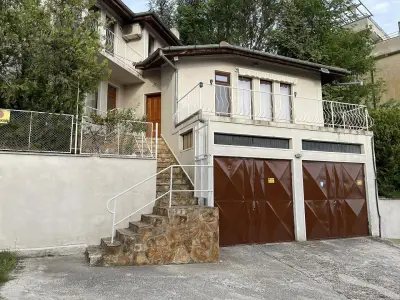 вила Дечкони