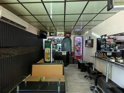 Кафене "Клетката"