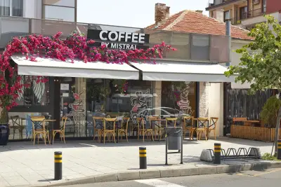 Retro Cafe