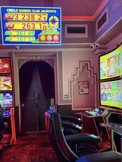 Circle gaming club