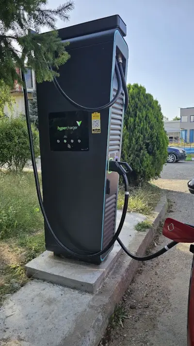 Станция за зареждане Fines