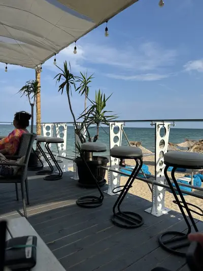 Cuba beach & bar