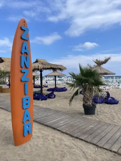 ZanziBar