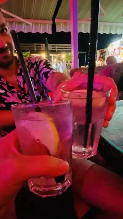Glarus Karaoke Bar