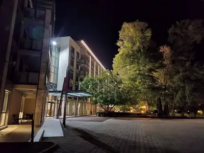 Хотелски комплекс „Лонгоз“