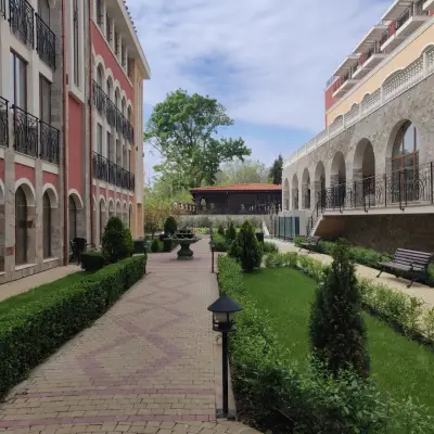 Виа Понтика Ризорт
