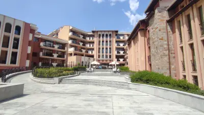 Виа Понтика Ризорт