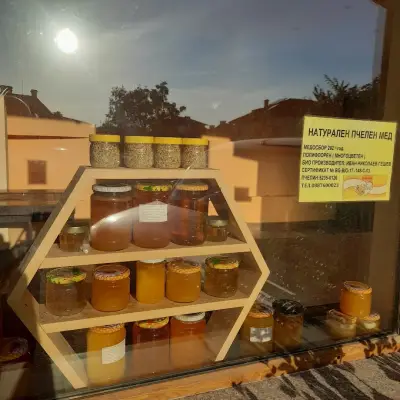 Мед и пчелни продукти Иван Гешев ( Organic Raw Honey)