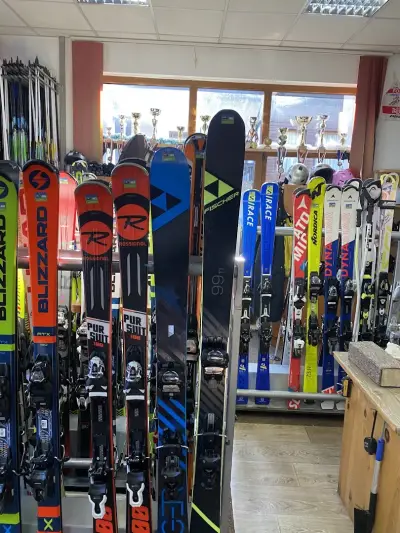 Iceberg Ski School & Rent